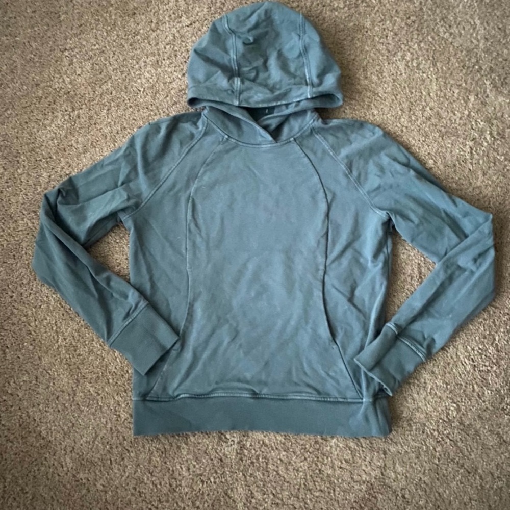 Lululemon Scuba Hoodie Pullover size 4